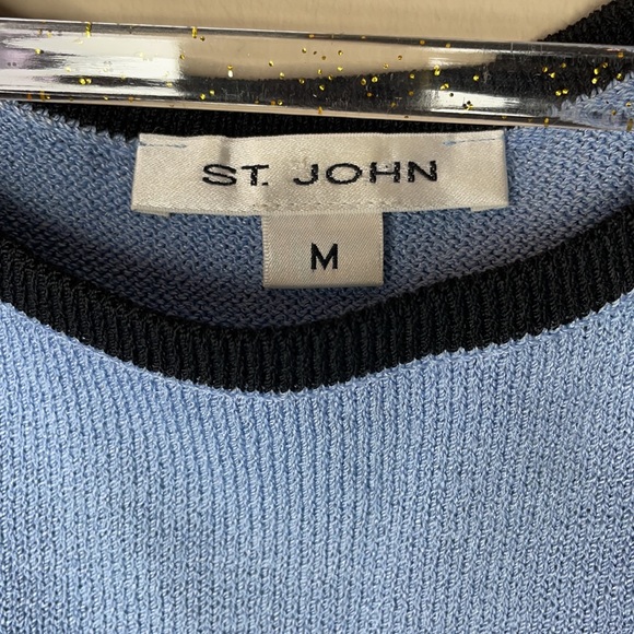 St. John Sleeveless Boxy Sweater Silver Studs - Picture 4 of 8